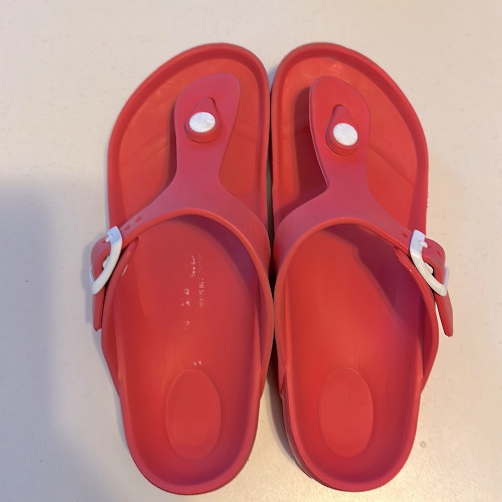 Pink Birkenstock youth size 33
